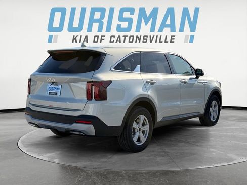 New 2026 Kia Sorento LX image 6