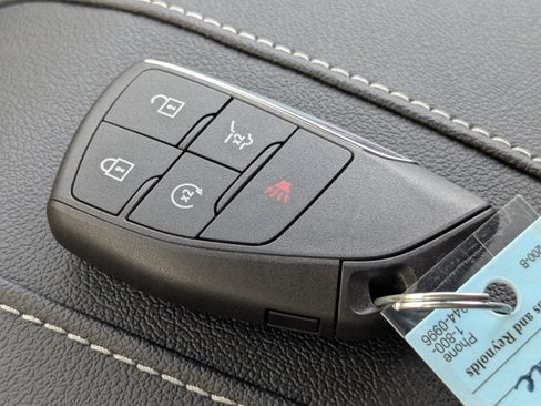 New 2025 Chevrolet Traverse LT w/ Driver Confidence Package image 27