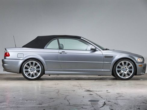 Used 2005 BMW M3 Convertible RWD image 4
