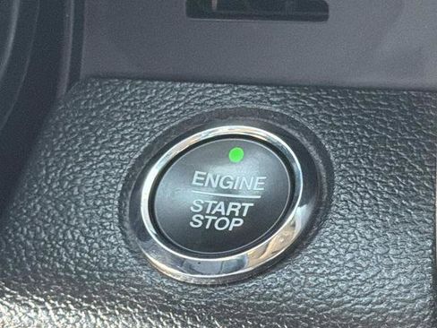 Certified 2020 Ford F250 Lariat w/ Tremor Off-Road Package image 18