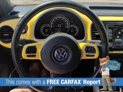Used 2013 Volkswagen Beetle 2.5 FWD image 2