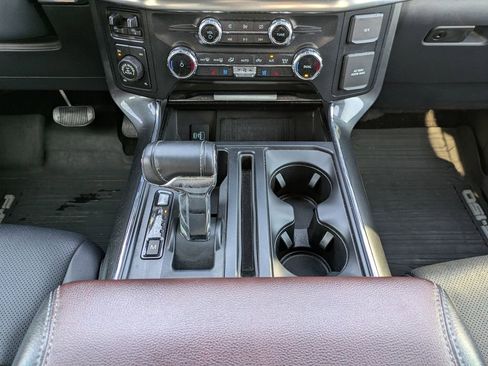 Used 2022 Ford F150 Lariat image 20