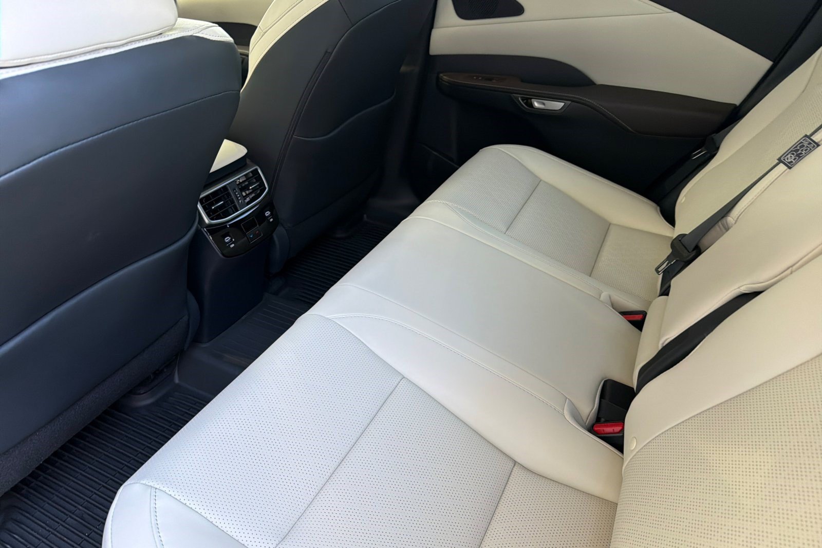 New 2026 Lexus RX 350 AWD/4WD image 10