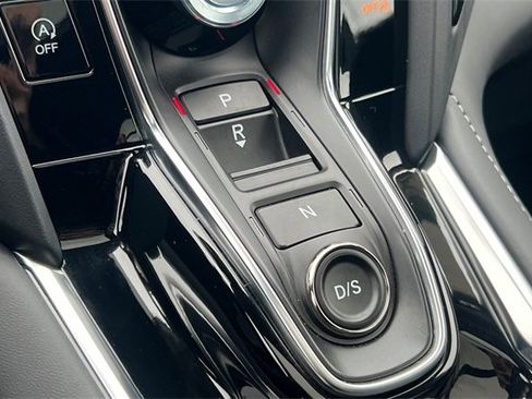 Certified 2025 Acura RDX w/ Technology Package image 26