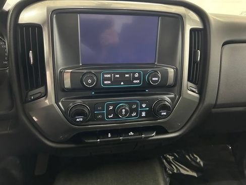 Used 2018 Chevrolet Silverado 1500 LT w/ All Star Edition AWD/4WD image 18