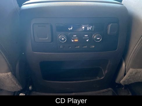 Used 2019 GMC Yukon XL Denali w/ Denali Ultimate Package AWD/4WD image 13