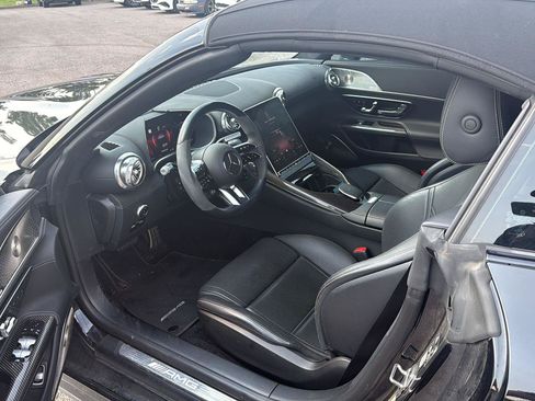 Used 2022 Mercedes-Benz SL 63 AMG 4MATIC image 5