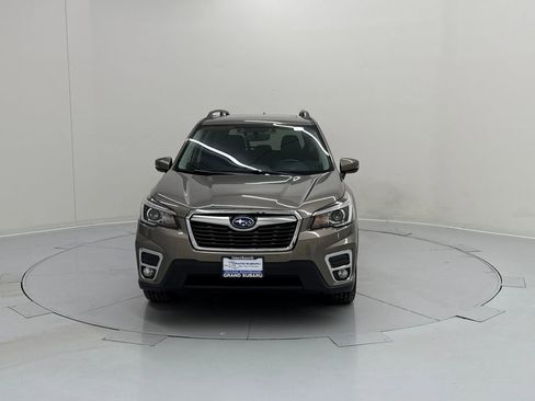 Used 2019 Subaru Forester Limited w/ Popular Package #3 image 9