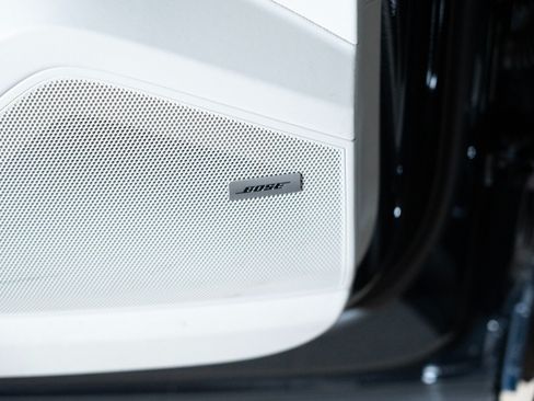 Certified 2023 Porsche Cayenne GTS AWD/4WD image 18