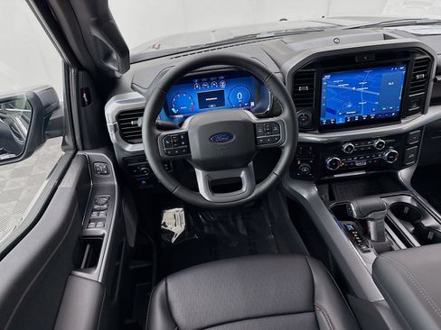 Used 2025 Ford F150 Lariat w/ Equipment Group 501A Mid AWD/4WD image 23