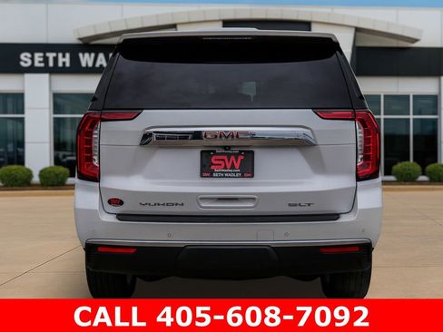 Used 2023 GMC Yukon SLT AWD/4WD image 6