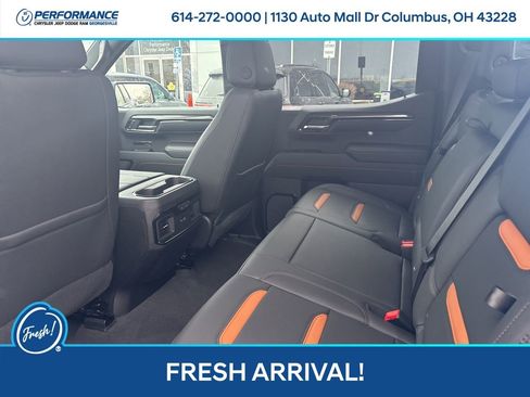 Used 2024 GMC Sierra 1500 AT4 w/ Technology Package image 16