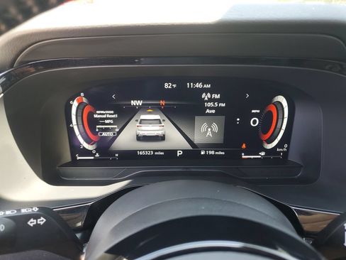 Used 2022 Nissan Pathfinder Platinum w/ Cargo Package AWD/4WD image 20