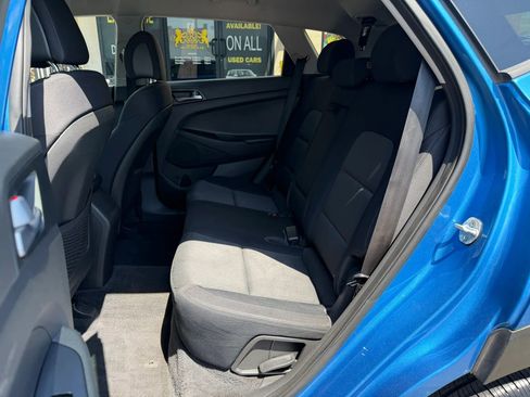 Used 2016 Hyundai Tucson SE w/ Option Group 02 FWD image 12