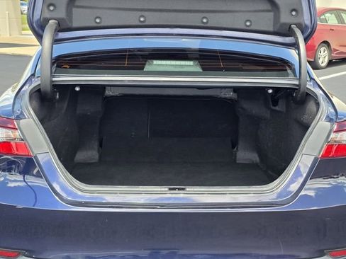 Used 2022 Toyota Camry LE FWD image 26