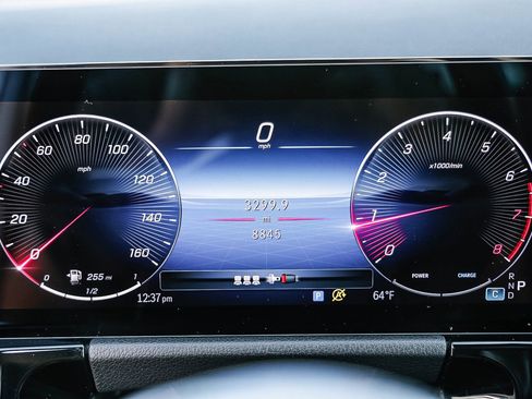 Certified 2025 Mercedes-Benz GLA 250 4MATIC image 22