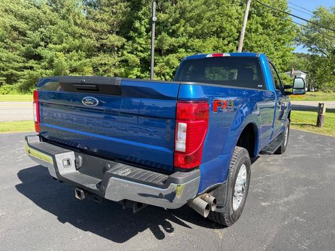 Used 2022 Ford F350 XLT w/ XLT Value Package AWD/4WD image 3