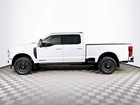 Used 2025 Ford F350 Platinum w/ FX4 Off-Road Package image 8