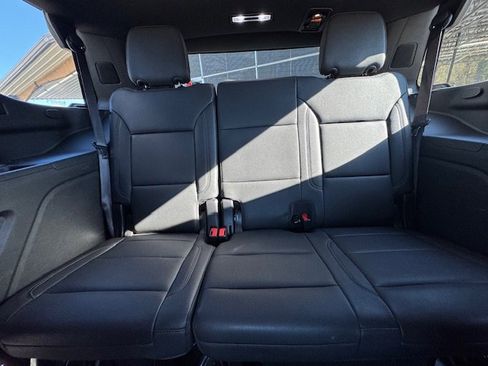 Used 2024 Chevrolet Tahoe LT RWD image 12