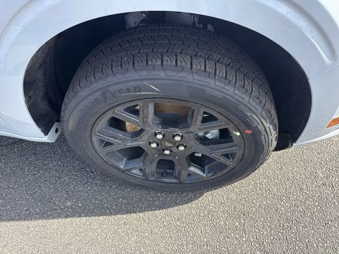 New 2026 Ford Maverick Lobo image 12