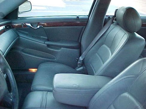 Used 2005 Cadillac De Ville FWD image 12