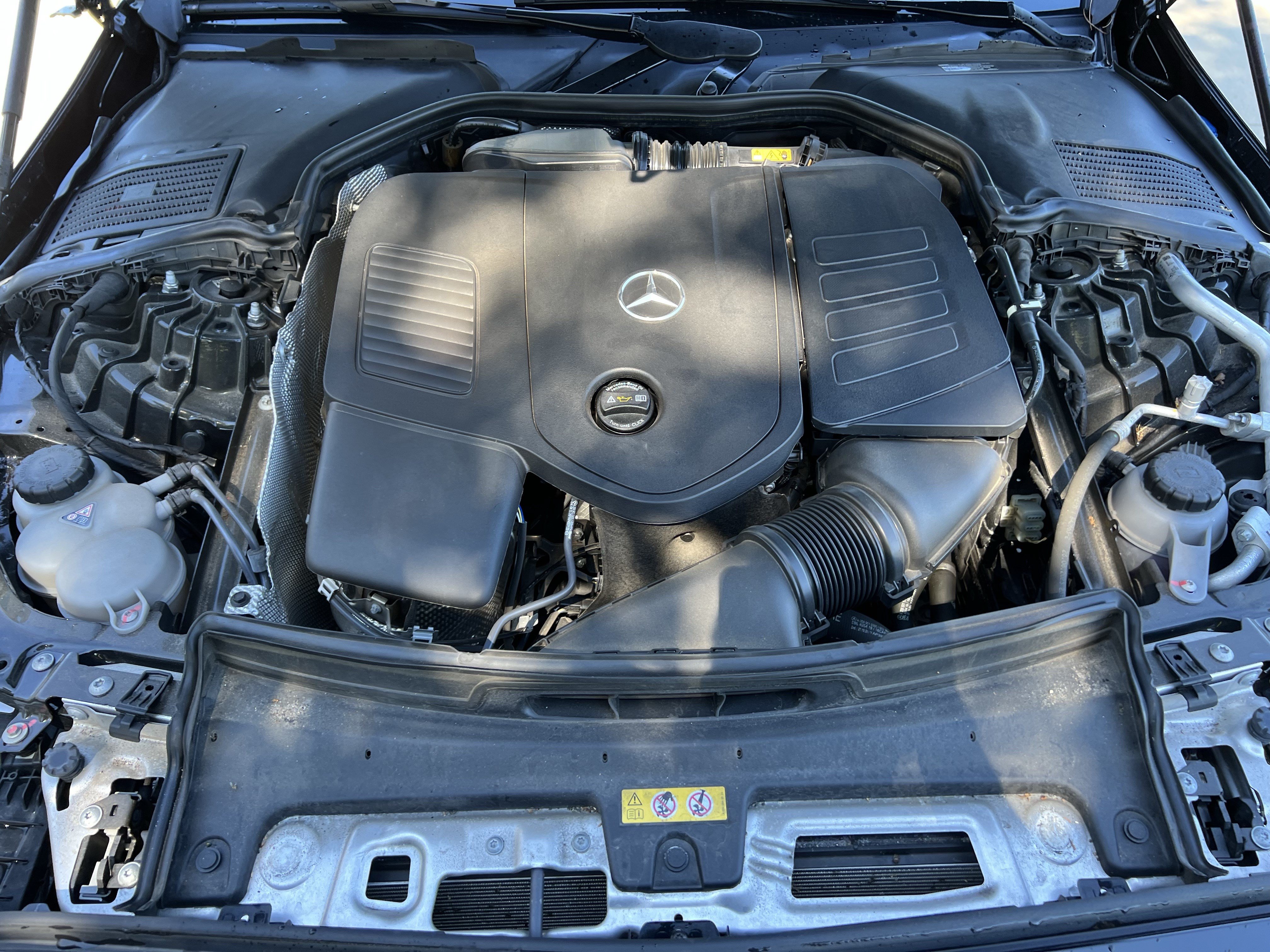 Used 2024 Mercedes-Benz C 300 4MATIC Sedan image 36
