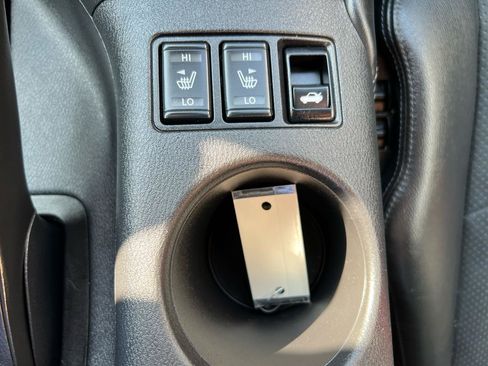 Used 2023 Nissan Z w/ Floor Mat Package (L93) RWD image 22