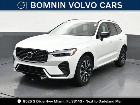 Certified 2024 Volvo XC60 B5 Core AWD/4WD image 1