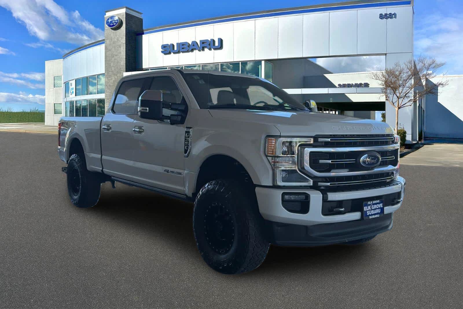 Used 2020 Ford F350 Platinum w/ FX4 Off-Road Package AWD/4WD image 5