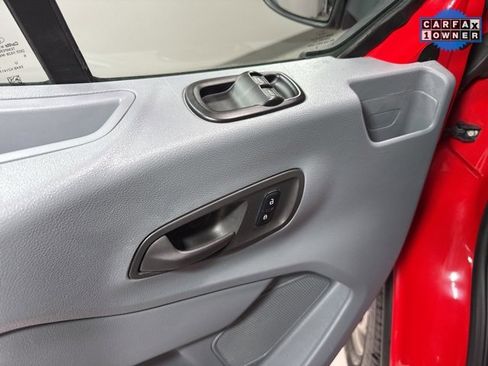 Used 2016 Ford Transit 350 XL image 5