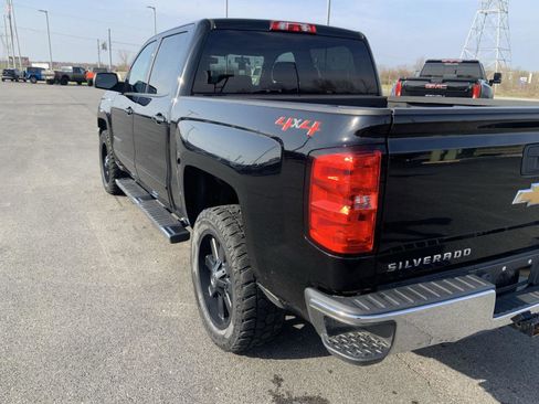 Used 2018 Chevrolet Silverado 1500 LT w/ All Star Edition image 13