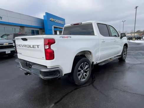 Used 2022 Chevrolet Silverado 1500 LT image 8