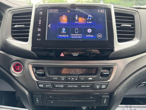 Used 2017 Honda Pilot EX-L image 24