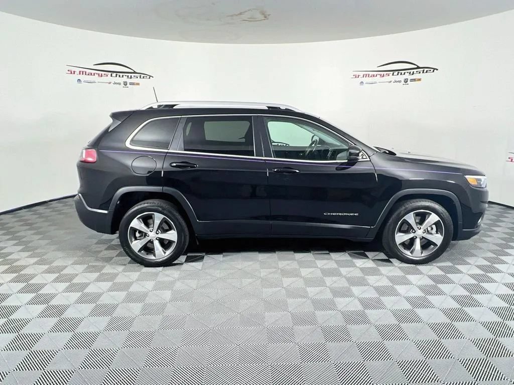 Used 2020 Jeep Cherokee Limited FWD image 9
