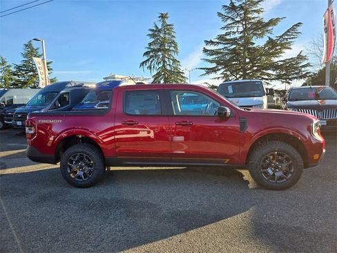 New 2026 Ford Maverick Tremor image 4