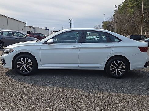 Used 2023 Volkswagen Jetta S FWD image 5
