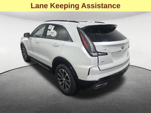 Used 2025 Cadillac XT4 Sport AWD/4WD image 8