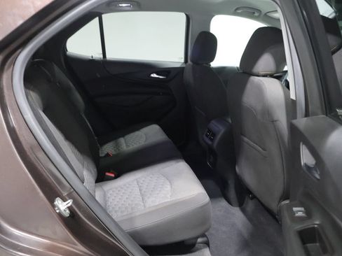 Used 2020 Chevrolet Equinox LT AWD/4WD image 20