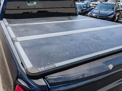 Used 2021 Chevrolet Silverado 1500 RST RWD image 16