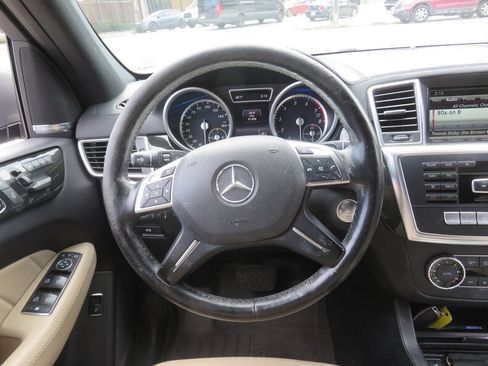 Used 2016 Mercedes-Benz GL 450 4MATIC image 14