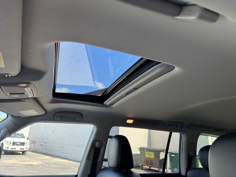 Used 2021 INFINITI QX80 Premium Select w/ All-Season Package image 28