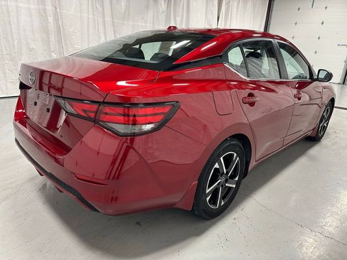 Used 2025 Nissan Sentra SV image 7