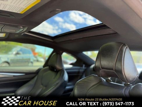 Used 2018 INFINITI Q60 3.0t Luxe RWD image 16