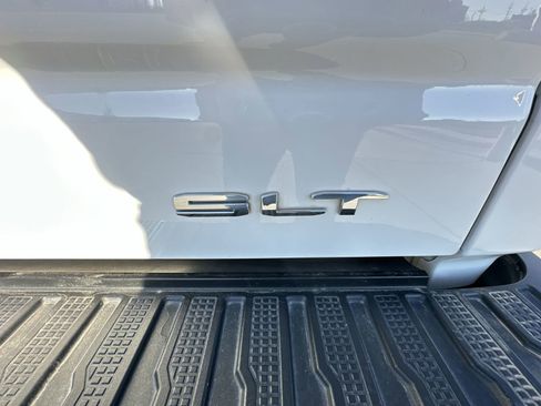 Used 2022 GMC Sierra 1500 SLT w/ SLT Premium Plus Package image 32