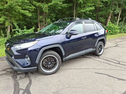 Used 2019 Toyota RAV4 XLE w/ Convenience Package