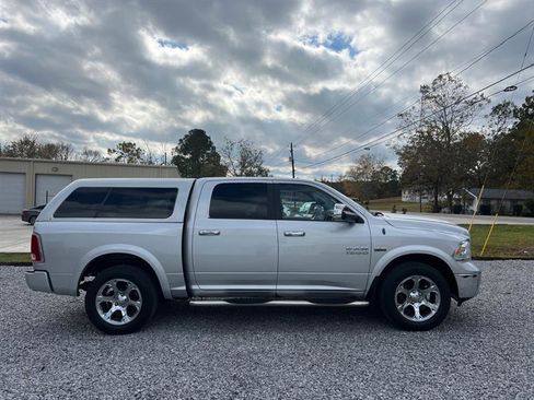 Used 2013 RAM 1500 Laramie w/ Convenience Group image 7