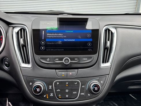 Used 2024 Chevrolet Malibu LT image 21