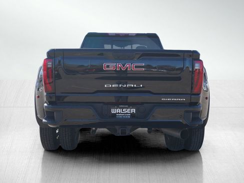 Used 2025 GMC Sierra 3500 Denali w/ Denali Reserve Package image 4