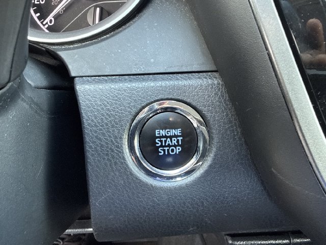 Used 2024 Toyota Camry LE w/ Convenience Package FWD image 22