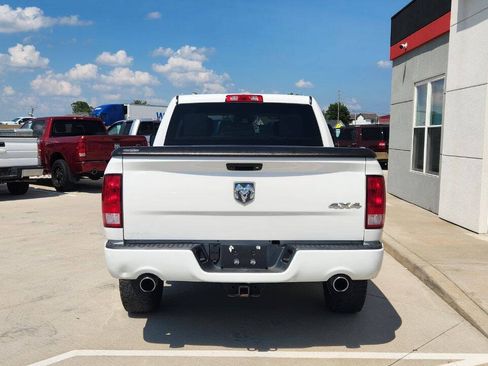 Used 2014 RAM 1500 Express AWD/4WD image 5